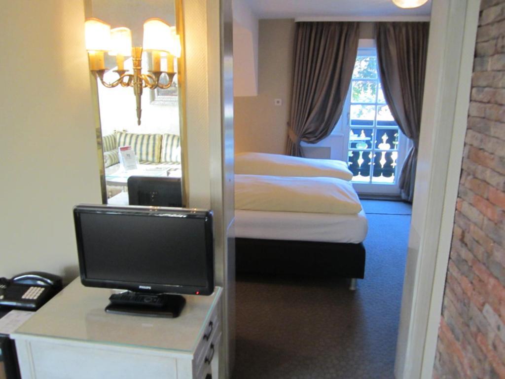 Hotel Edelweiss Garni Garmisch-Partenkirchen Room photo